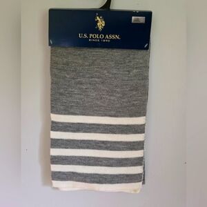 U.S. Polo Assn. Gray and White Knit Scarf